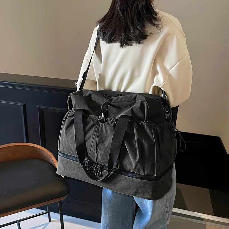 Large Travel Bag - Spacious, lightweight & durable. With adjustable strap & pockets. Perfect for travel & commute.