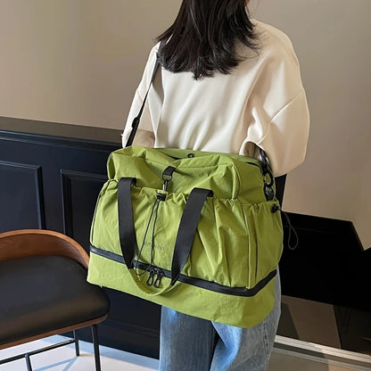 Large Travel Bag - Spacious, lightweight & durable. With adjustable strap & pockets. Perfect for travel & commute.